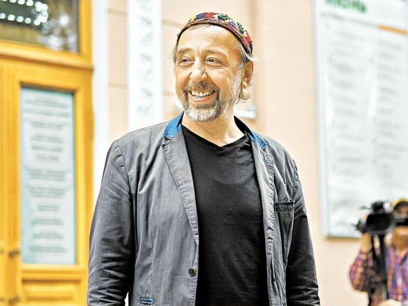 Режисер Коляда вважає огидним, коли по телевізору зубожілому народу показують, як готувати "жратву"