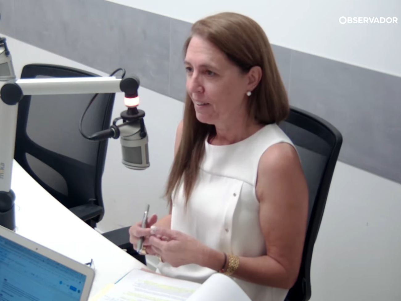 Официально&nbsp;Гатош подала в отставку в рамках плана реструктуризации