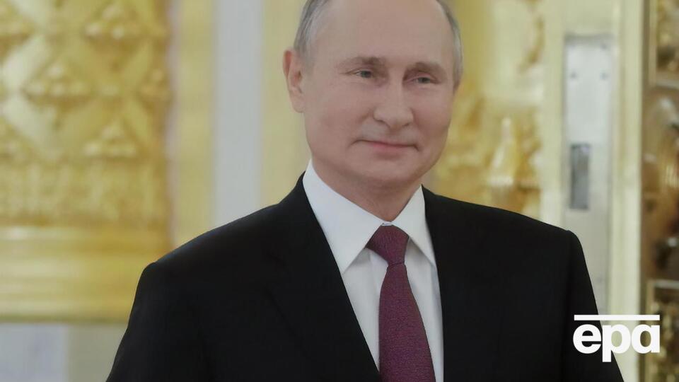 Путін із перервою обіймає посаду президента РФ із 2000 року