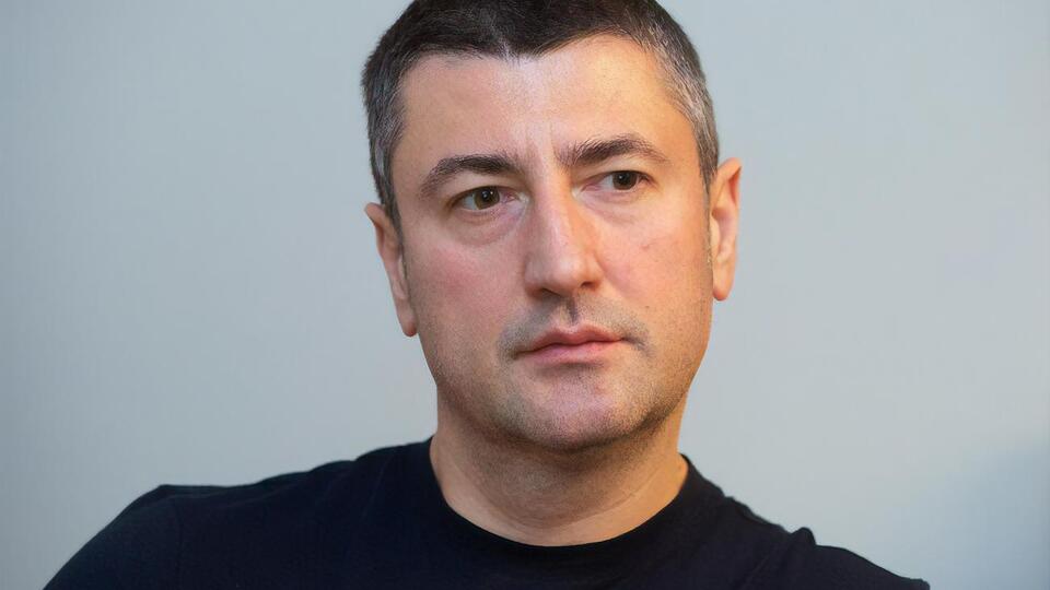 Бахматюк живет в Австрии