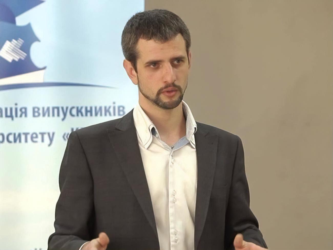 Панасюк: Если избирком признал Кернеса выигравшим выборы, он 100% должен принять присягу