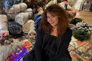 Жена Monatik: Всем любви, счастья и крепкого здоровья, и как можно больше радостных, искренних людей, обожающих жизнь