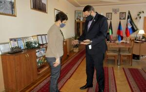 На торжественное вручение венчика к Захаревичу отправили заведующую детским садиком