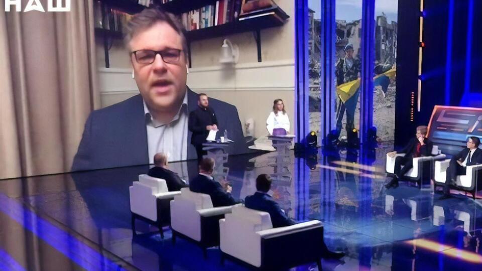 До войны Мирошник был журналистом в Луганской телерадиокомпании