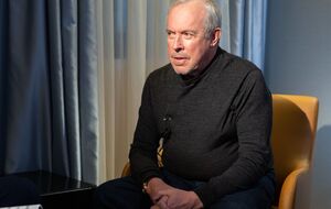 Макаревич рассказал, что с нынешней женой познакомился в Эфиопии