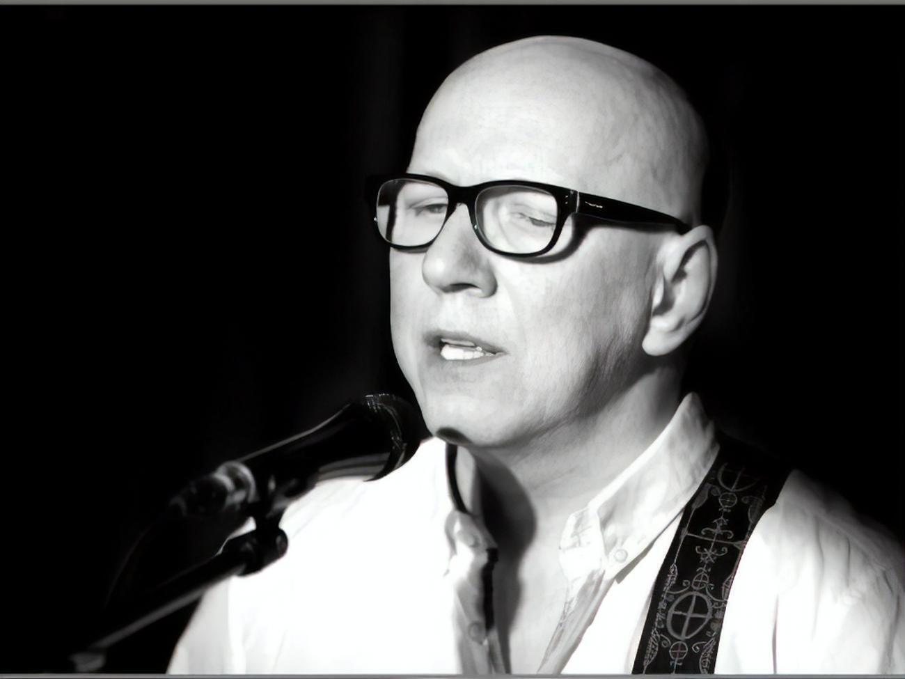 Сапунов играл в "Воскресении" с 1979 года