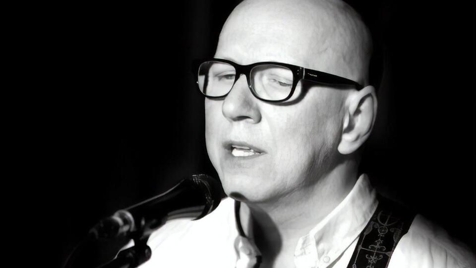 Сапунов грав у групі "Воскресение" із 1979 року