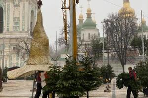 В ПЦУ посчитали целесообразным украсить главную елку вифлеемской звездой