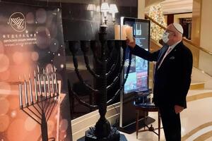 Лион призвал украинских чиновников присоединиться к осуждению акта вандализма