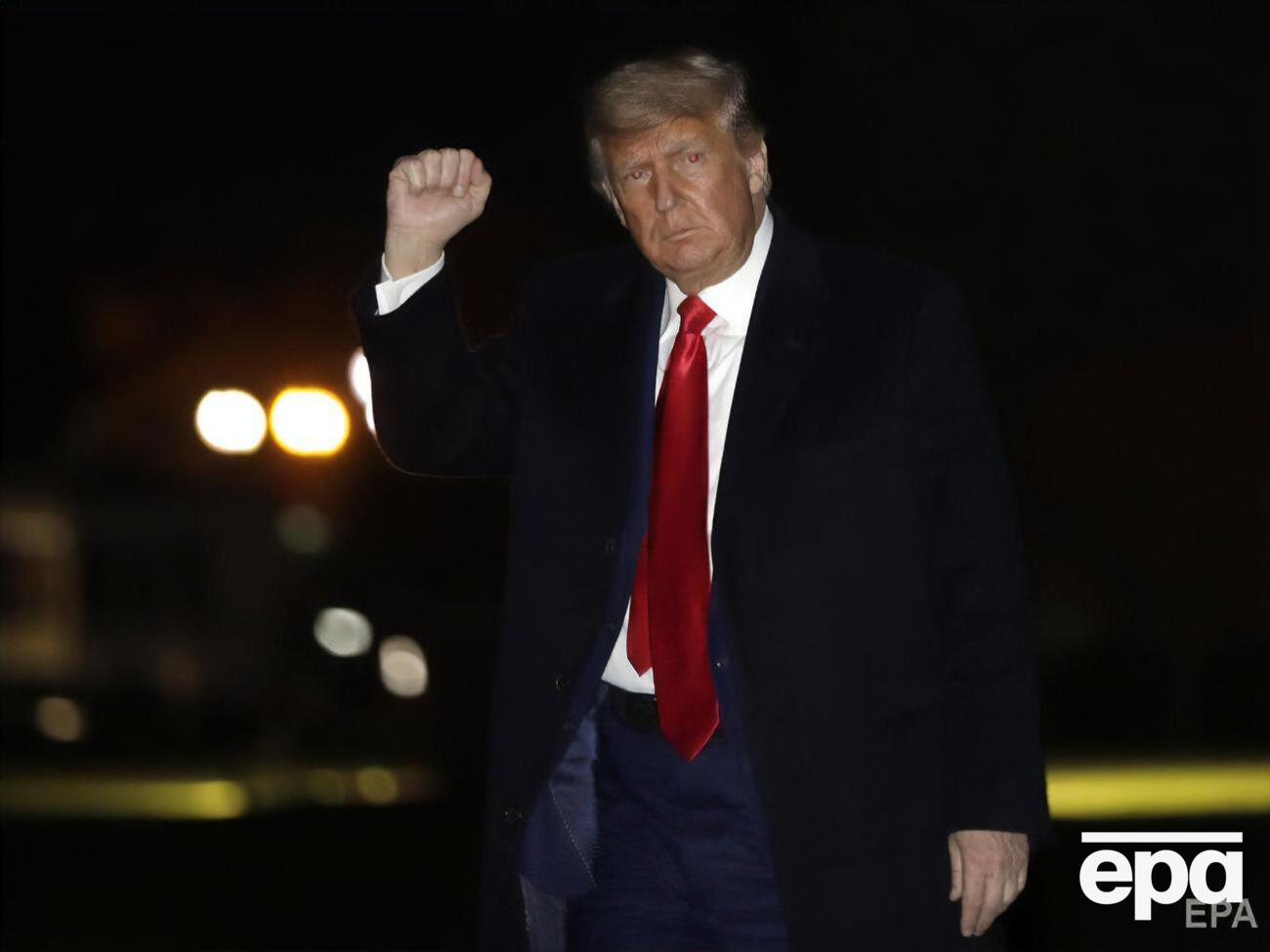 Трамп 12 грудня говорив, що вакцинацію у США розпочнуть протягом 24 годин