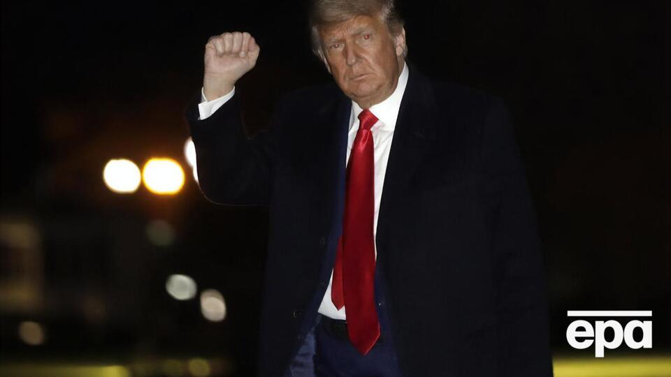 Трамп 12 грудня говорив, що вакцинацію у США розпочнуть протягом 24 годин