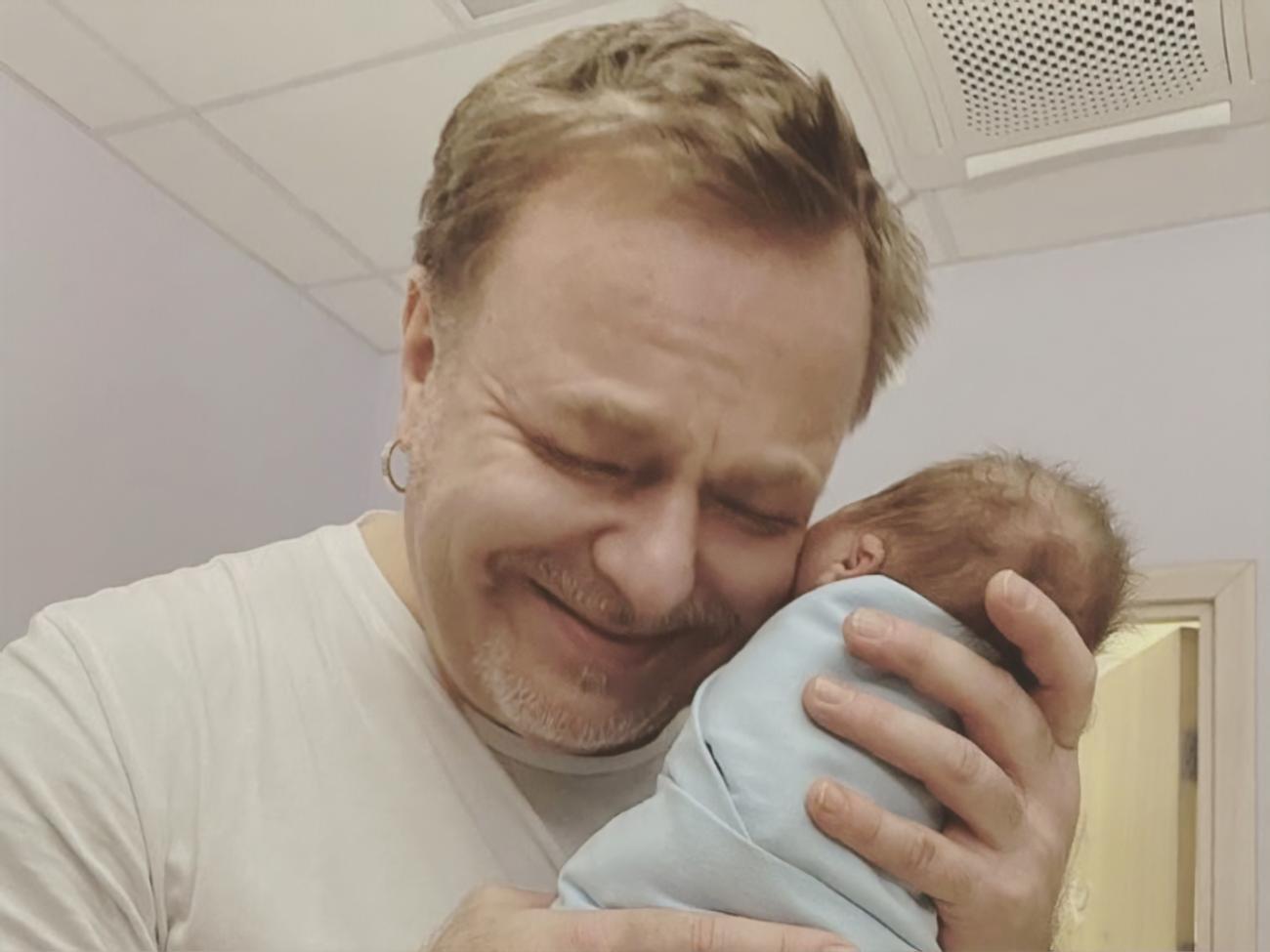 В октябре 2020 года Пресняков стал отцом в третий раз