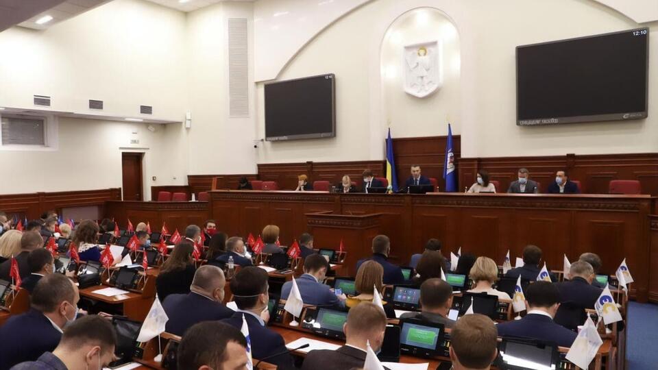 Віталій Кличко: Ми бачимо падіння економіки, як ледве виживає бізнес. А це все – надходження, яких ми недоотримаємо в бюджет міста