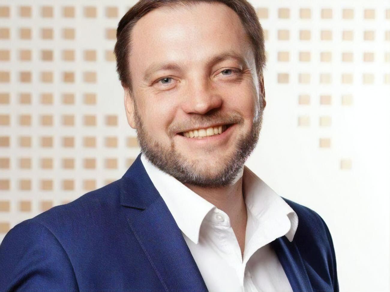 Монастырский: Думаю, что средняя зарплата хотя бы в 15 тыс. грн могла бы быть тем стартом, с которого человек начнет свою службу в полиции