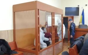 На заседание 14 декабря Приходько явился в сопровождении медиков