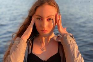 Мария Полякова – старшая дочь певицы Оли Поляковой