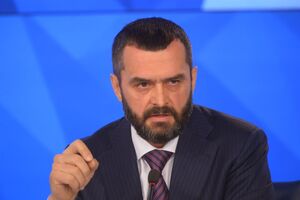 Экс-глава МВД Украины Виталий Захарченко скрывается в России