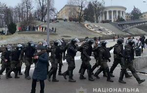 На Майдане Незалежности возникла потасовка