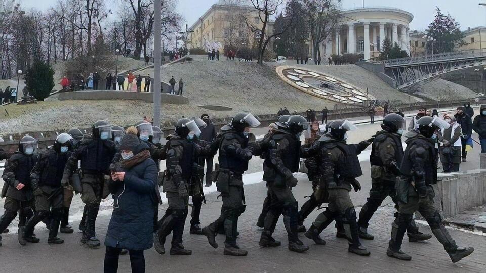 На Майдане Незалежности возникла потасовка