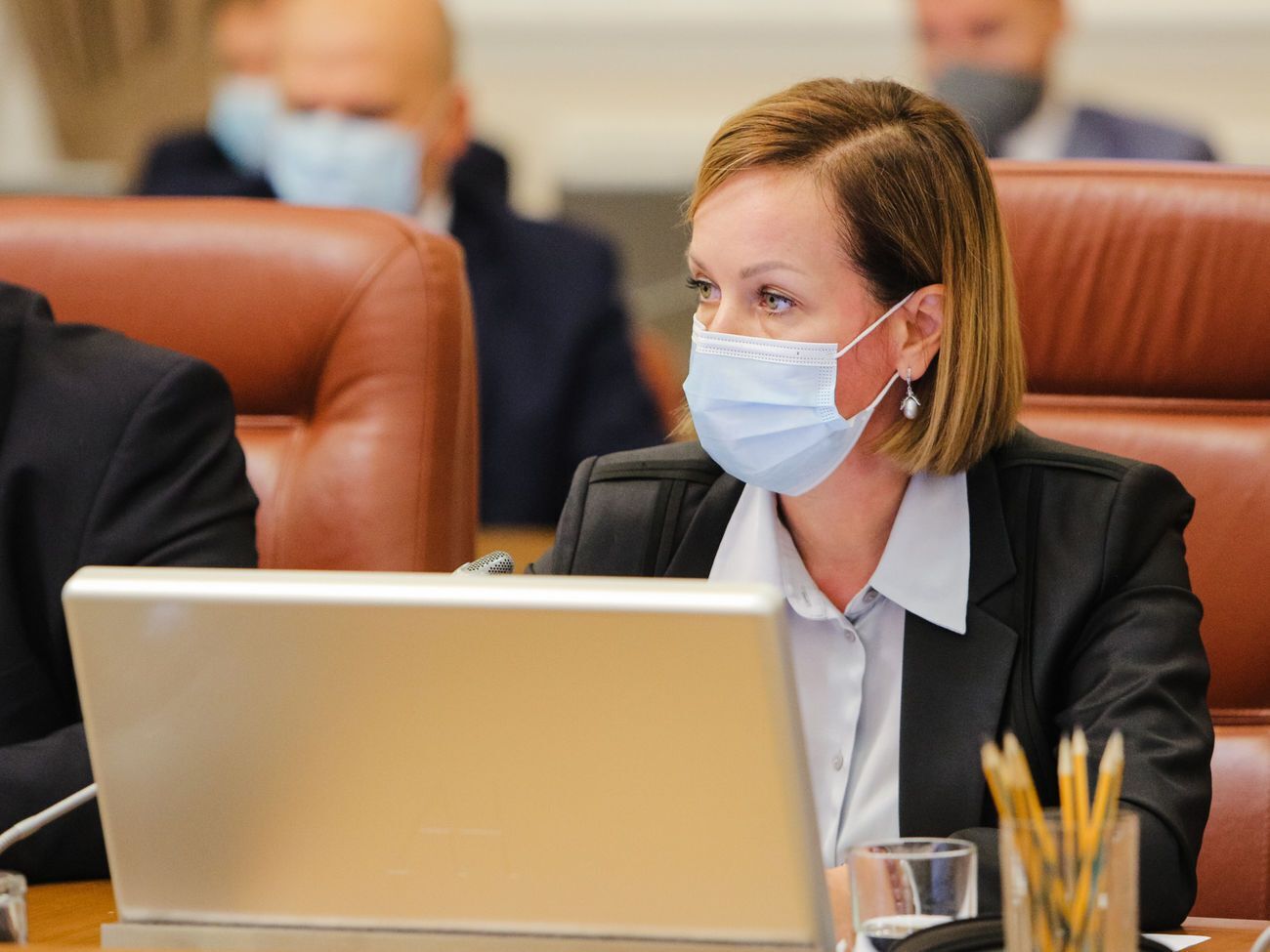 По словам Лазебной, ее ведомство поддерживает законопроект о введении накопительной пенсии в Украине