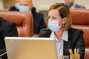 За словами Лазебної, її відомство підтримує законопроєкт про запровадження накопичувальної пенсії в Україні
