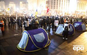 Протестующие снова установили несколько палаток