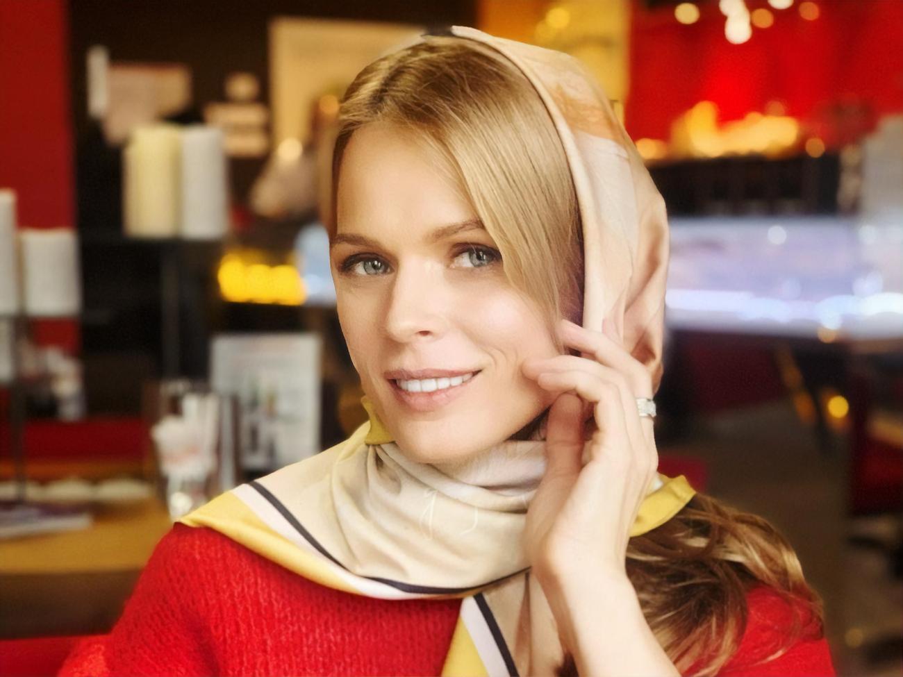 Фреймут: Як правильно та елегантно аплодувати? Руки вгору? Ні!