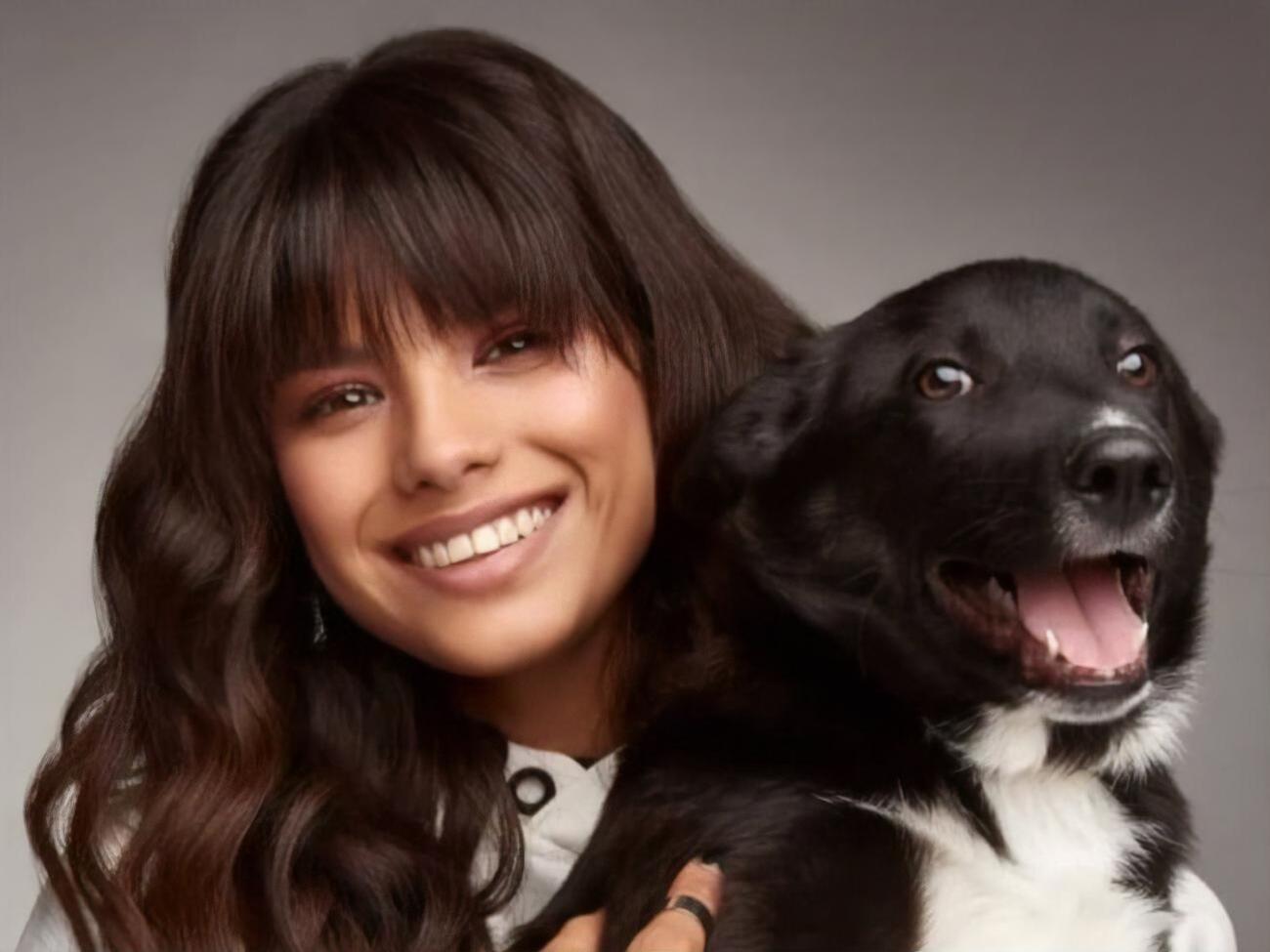 Michelle Andrade приняла участие в социальном проекте, сфотографировавшись с питомцем из Гостомельского приюта