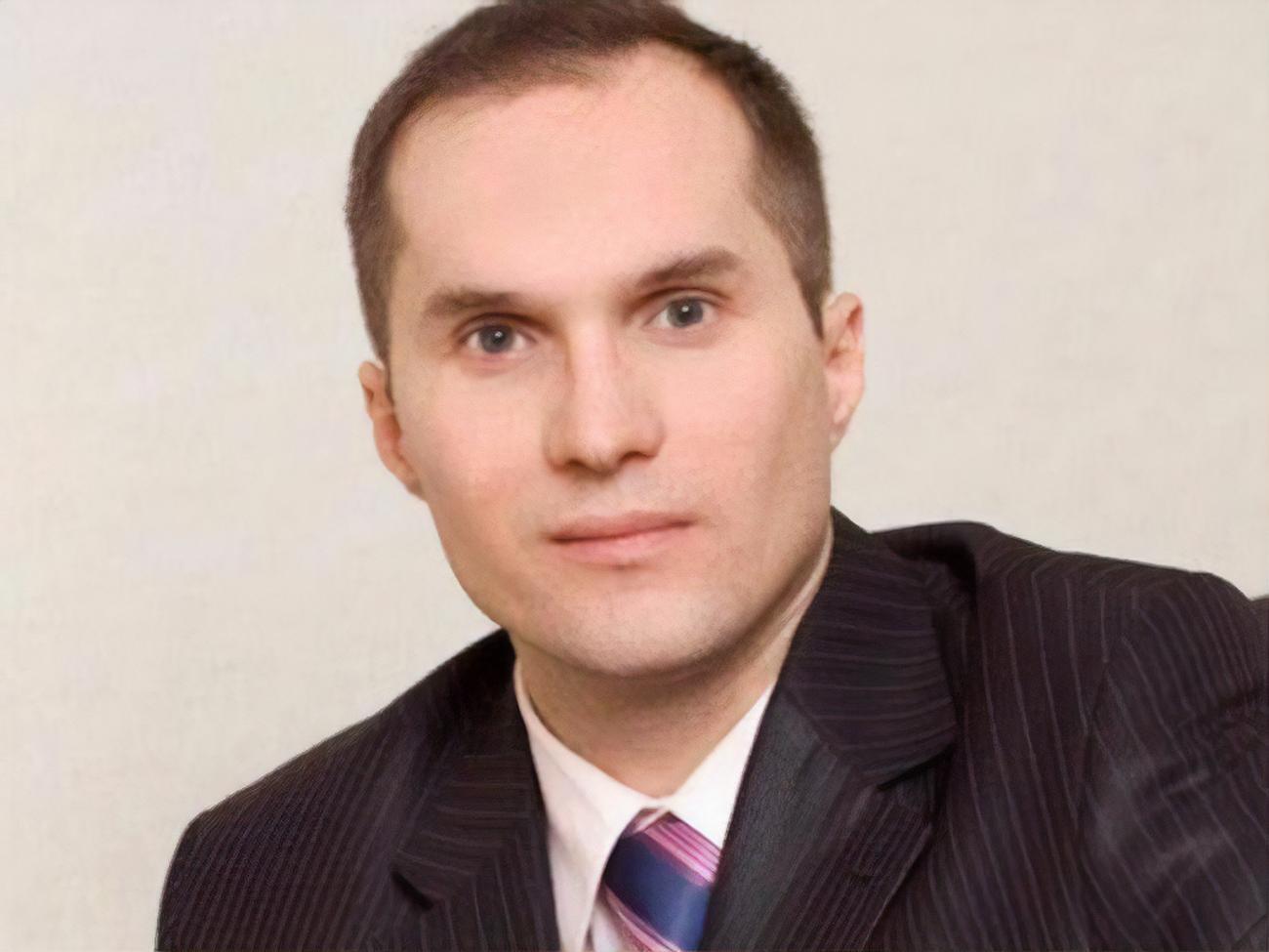 Юрій Бутусов (на фото): Якщо Юрій Вітренко хоче обійняти місце першого віцепрем'єра, він зобов'язаний відмовитися від позову до НАК "Нафтогаз", а гроші повернути в бюджет