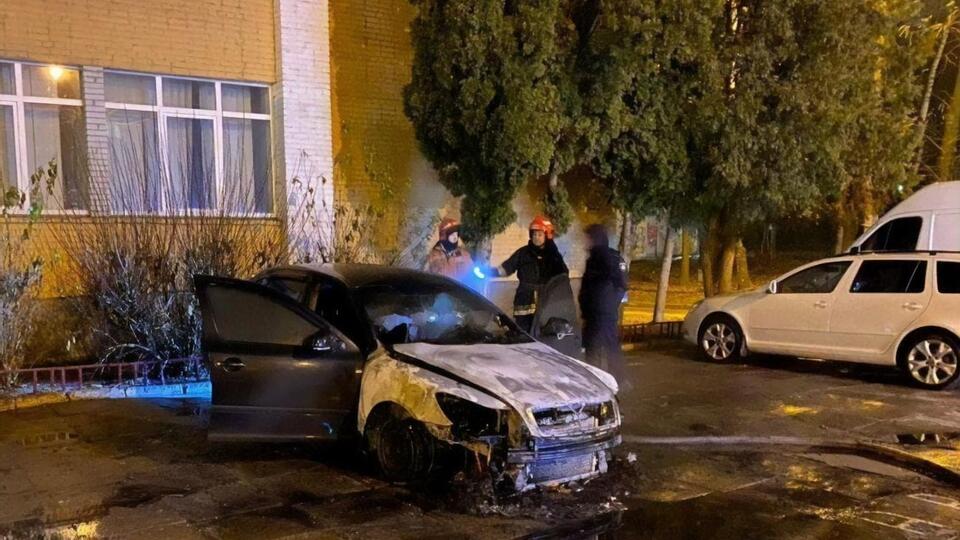 Автомобіль Skoda Octavia належав детективу Національного антикорупційного бюро України