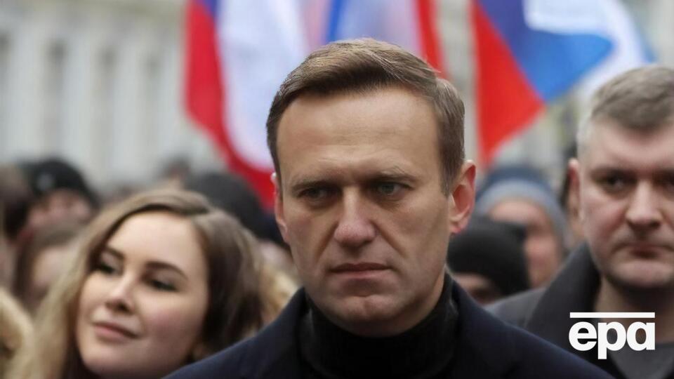 Німецькі журналісти повідомляли про таємний візит Меркель до Навального