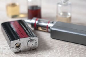 После повышения акциза на ТИЭН цены на эти товары в Украине будут выше в полтора раза, чем в Молдове, Беларуси и России, отмечает издание