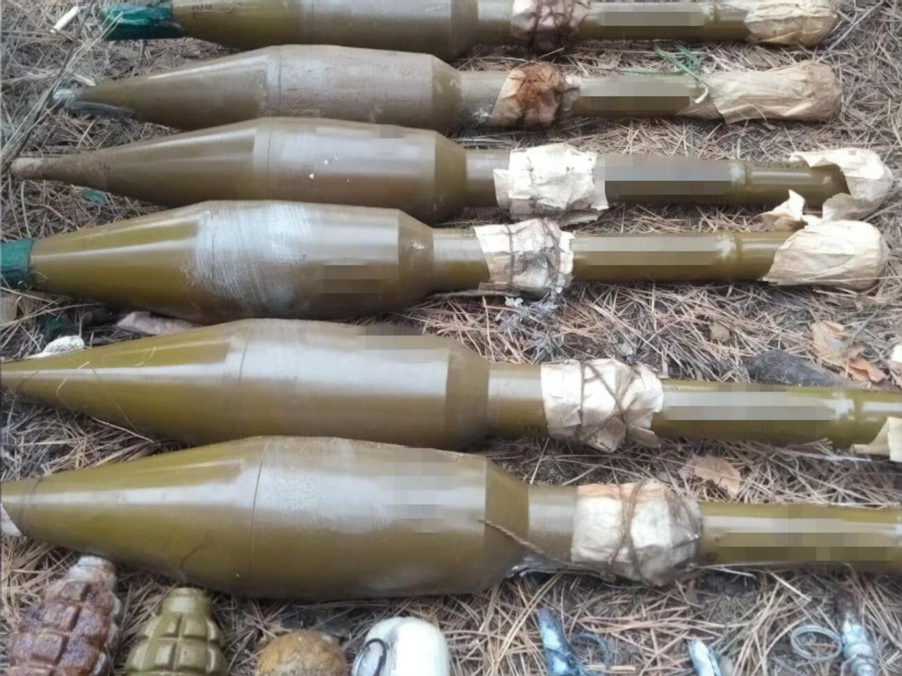 В 2020 году военная контрразведка СБУ&nbsp;выявила четыре арсенала с оружием и боеприпасами