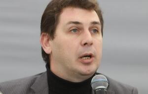 Александр Черненко: Если отбросить политику, а оперировать только юридической составляющей, то у Окружного административного суда Киева есть все основания для признания выборов председателя Киевсовета недействительными