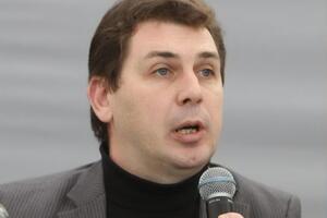 Александр Черненко: Если отбросить политику, а оперировать только юридической составляющей, то у Окружного административного суда Киева есть все основания для признания выборов председателя Киевсовета недействительными