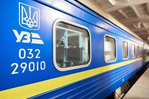 Дополнительные поезда будут курсировать в январе через день