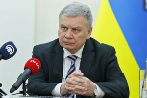 Таран считает опасным препятствование Россией свободному судоходству в Керченском проливе