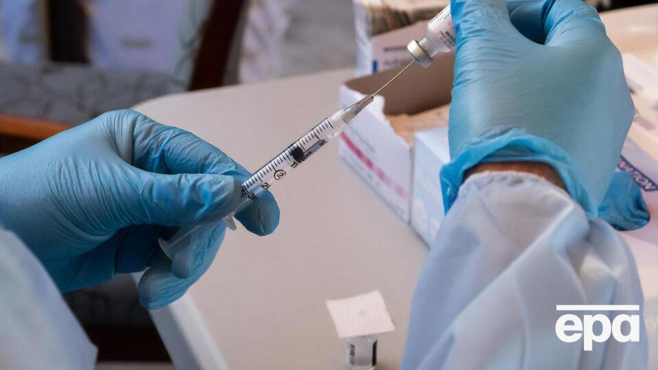 Країни світу зарезервували 8,19 млрд доз вакцини, повідомило агентство Bloomderg
