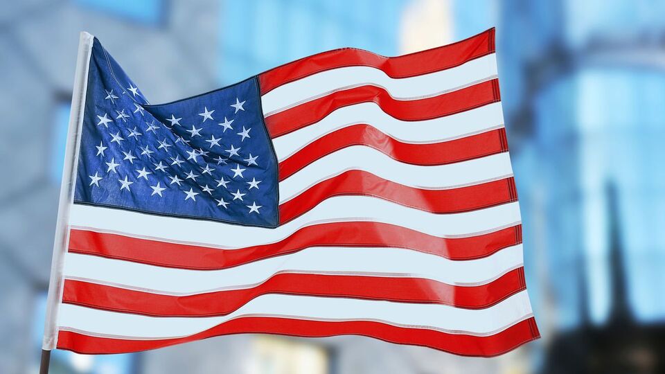 США закроют консульство во Владивостоке и приостановят работу генконсульства в Екатеринбурге