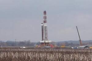 Юзовский участок углеводородов расположен в Донецкой и Харьковской областях