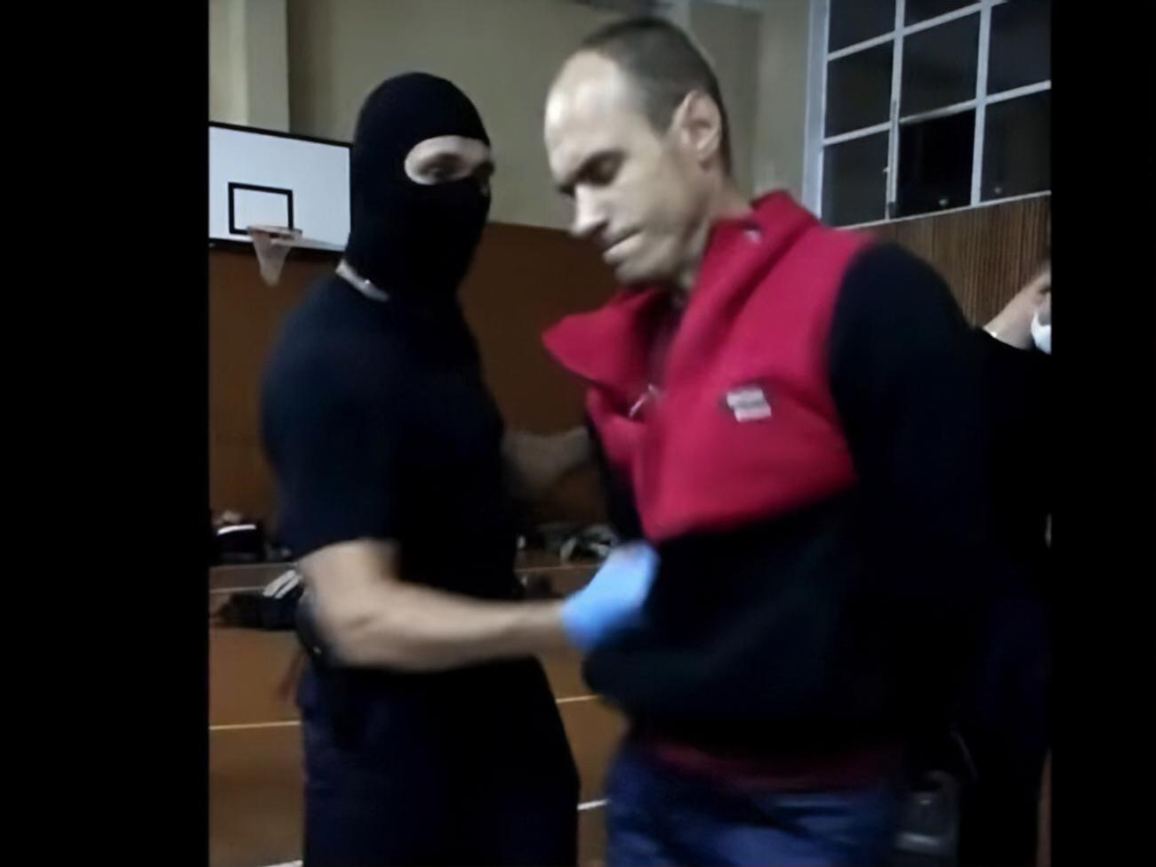 Автори каналу, який опублікував ролик, стверджують, що на відео події 12 серпня