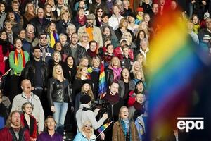 В Швейцарии с 2013 года обсуждался закон об однополых браках