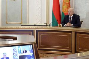 Лукашенко: Сейчас уже нет сомнений, что на кону стояли и до сих пор стоят гражданский мир и целостность Беларуси