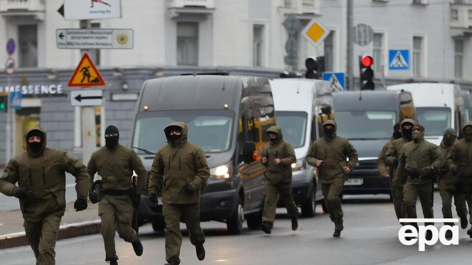 Белорусские силовики нередко задерживают журналистов на акциях протестов