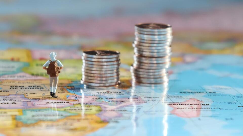 АМКУ выявил, что реклама туров "в долларах" вводит клиентов в заблуждение