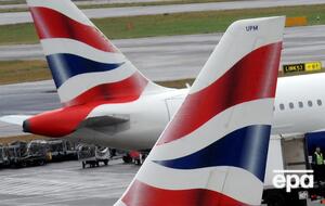 Авіасполучення з Великобританією вирішило зупинити більше ніж 10 держав