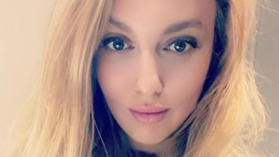 Полякова: Ну, выбираем