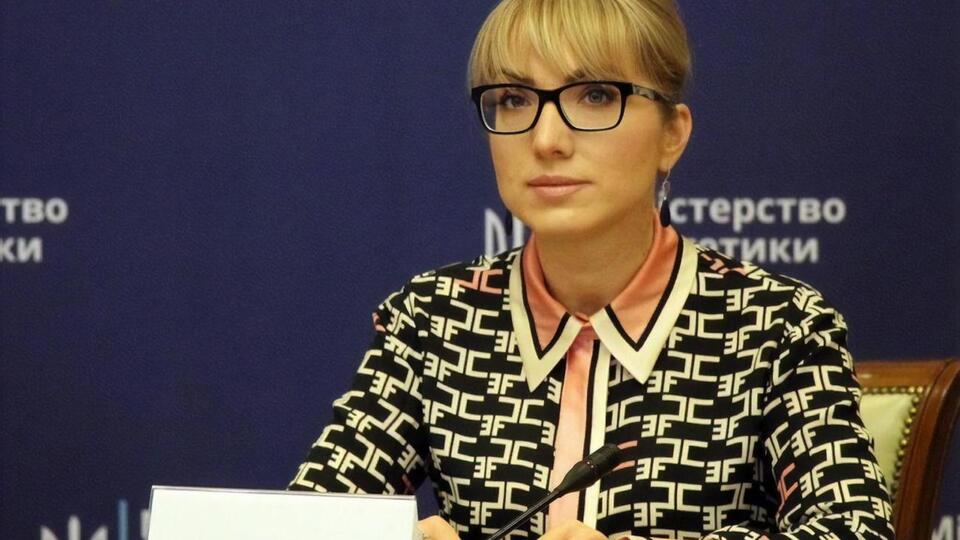 С середины апреля по 20 ноября Буславец занимала должность врио министра энергетики
