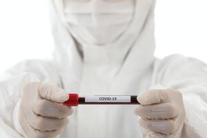 Доказів, що новий тип коронавірусу призводить до підвищення тяжкості інфекції, немає