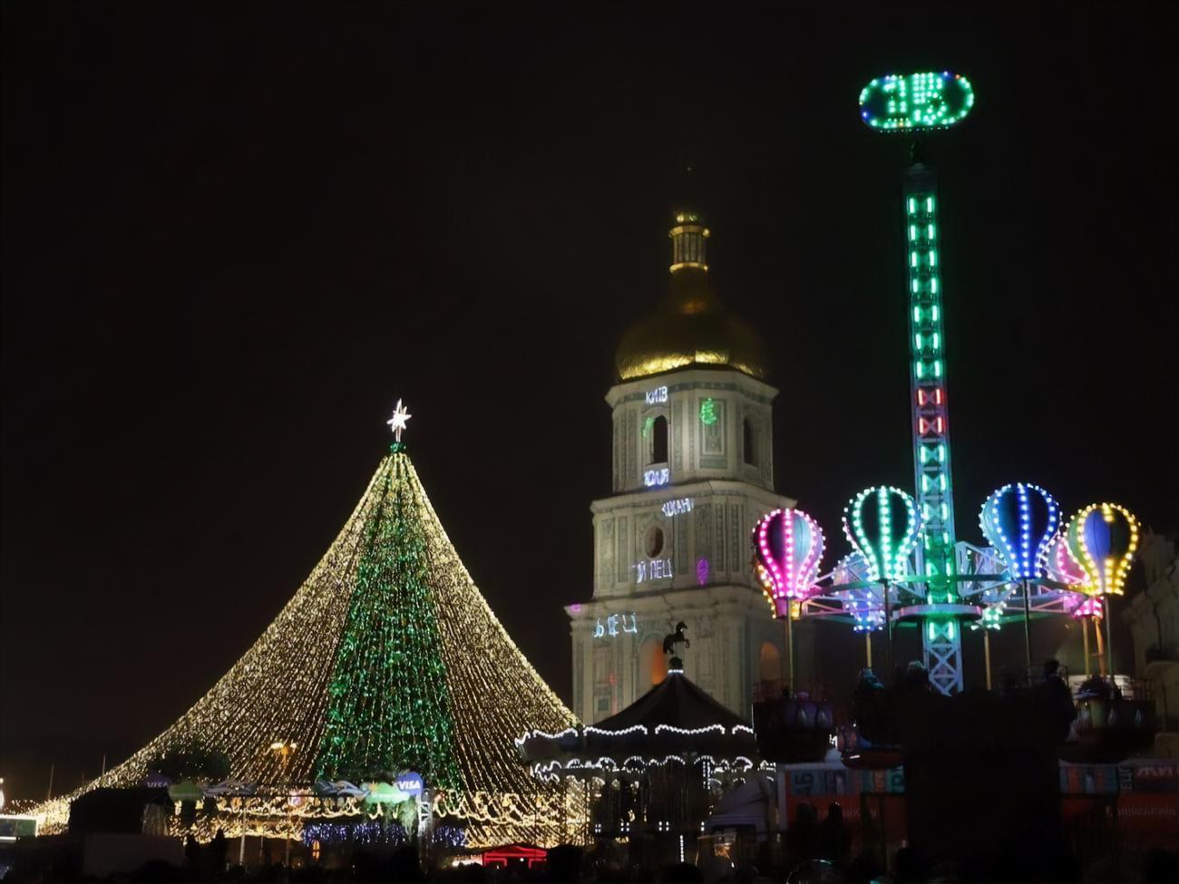 В Киеве могут начать закрывать новогодние локации